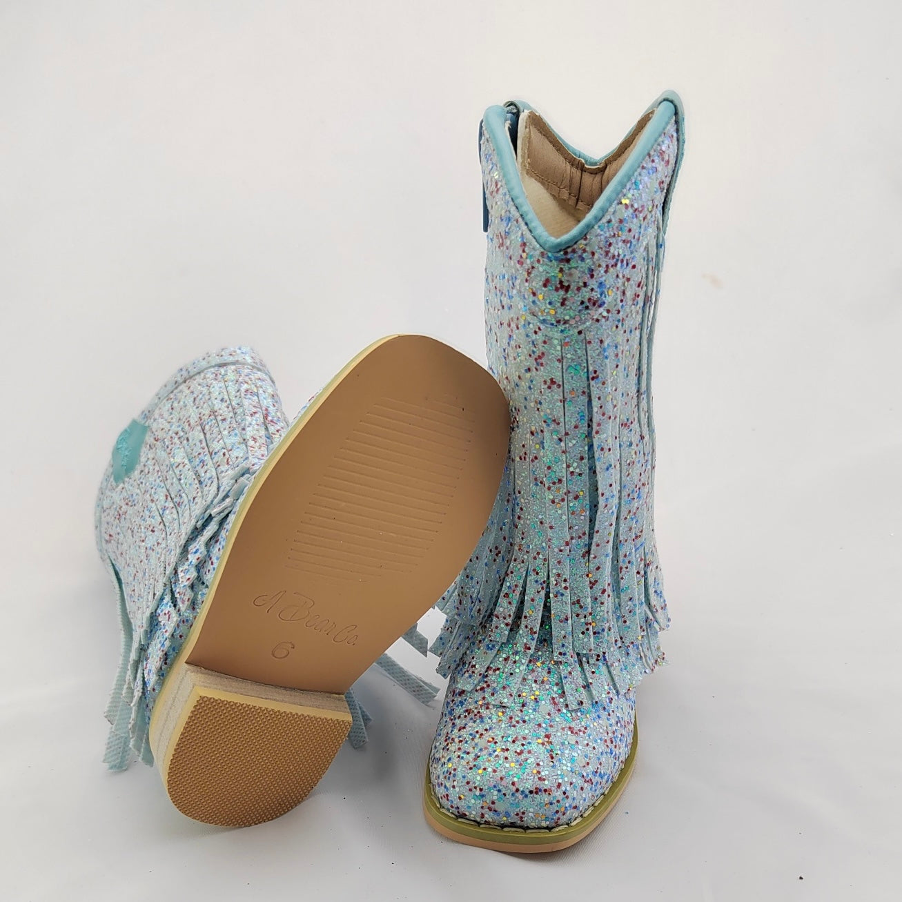 RTS Iceberg GLOW Fringe Cowgirls (SZ 7,8 ,BK4)