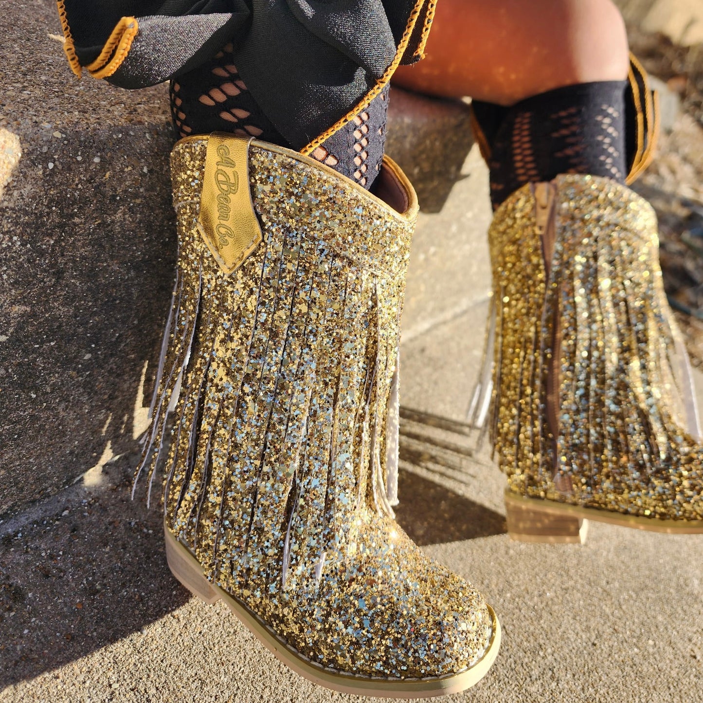 RTS Golden Fringe Cowgirls (SZ 2,3,4,5,13, BK2, BK4)