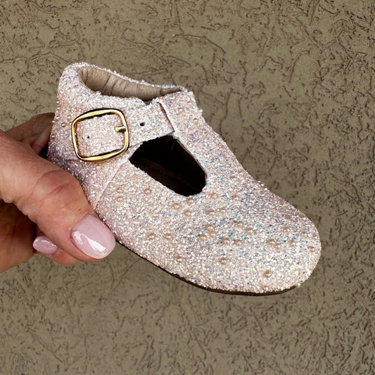 RTS IMPERFECT Champagne Pearl Tstraps (SZ2)