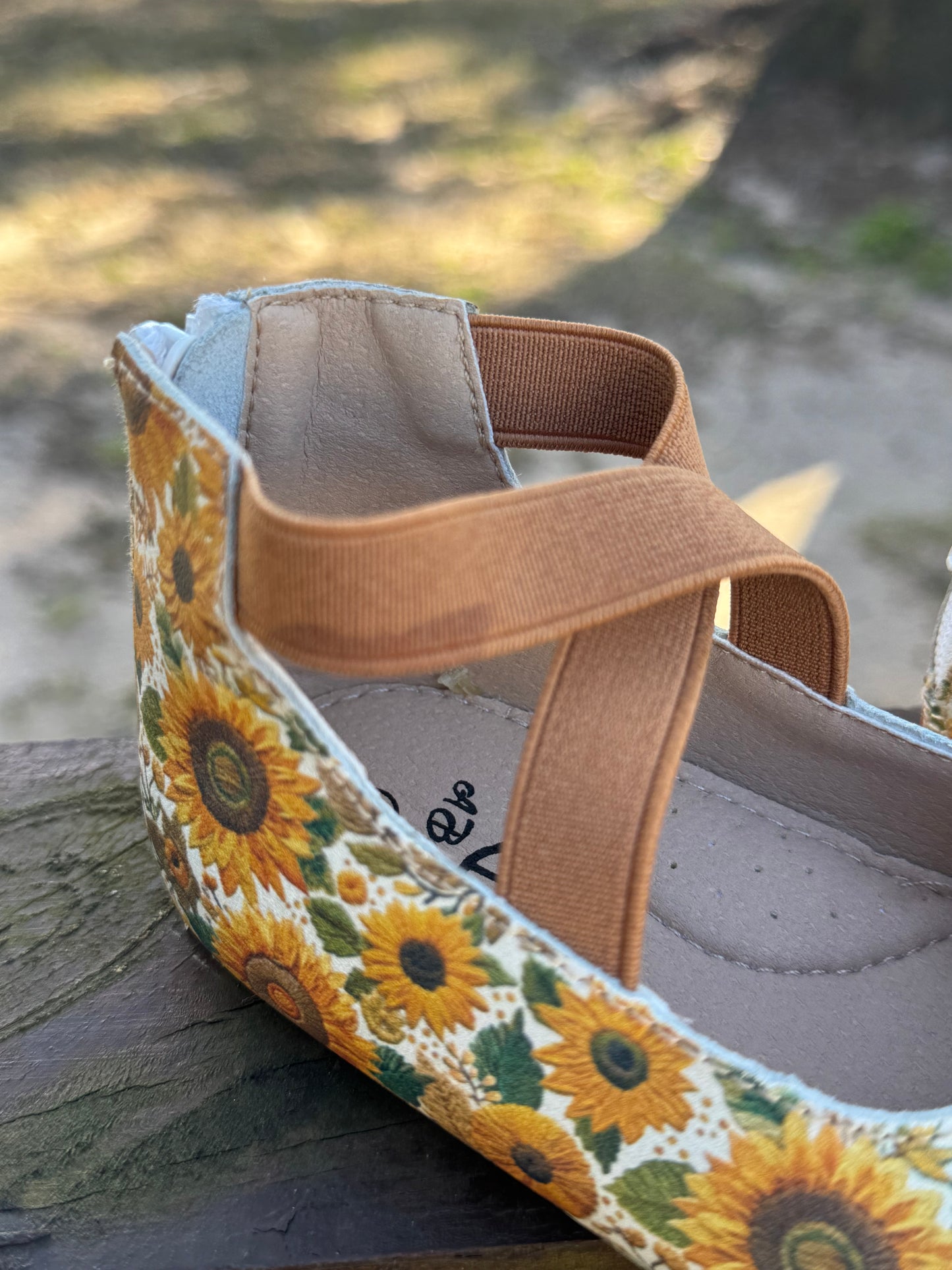 RTS IMPERFECT Sunflower Leather Ballerina (SZ 10)