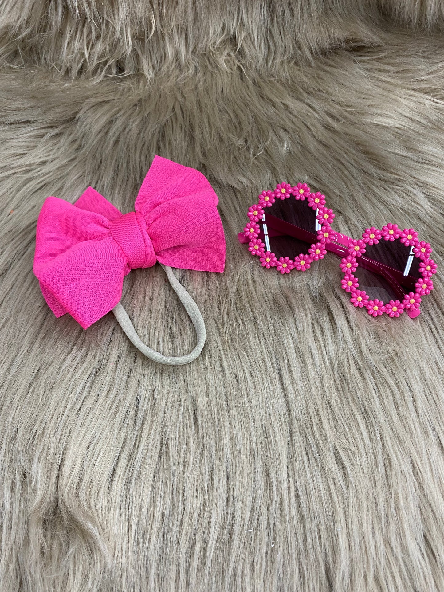 RTS Bow & Sunnies SET