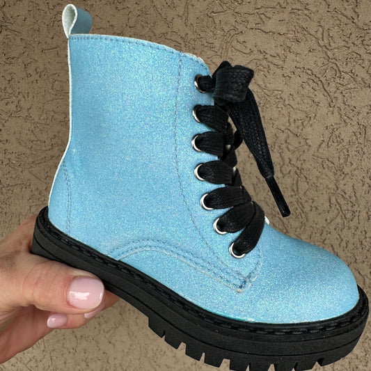RTS IMPERFECT Blue Smooth Glitter Combats (SZ 7)