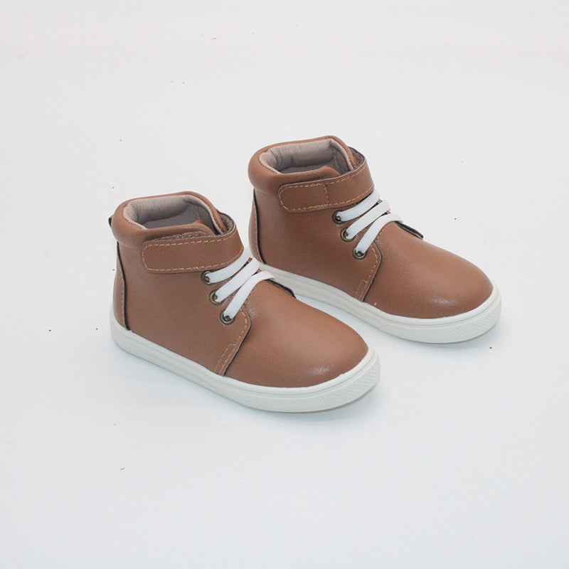 RTS Camel Leather Hightop Sneaker